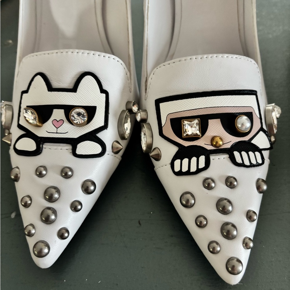 Chic White Karl Lagerfeld Heels with Studded Detail no missing gems- NWT - Picture 2 of 9